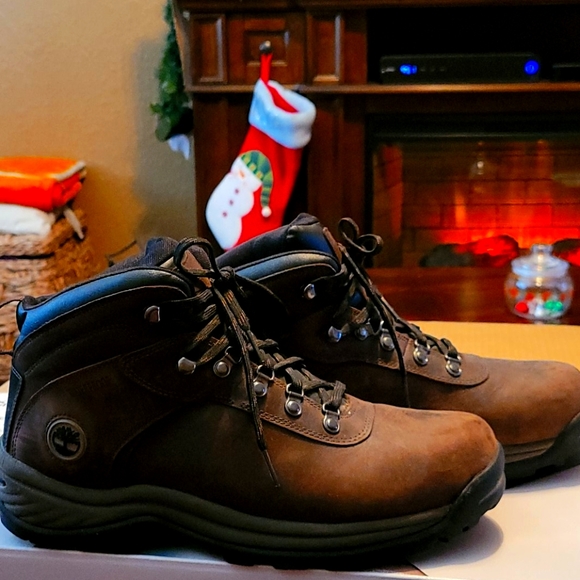 timberland flume mid waterproof